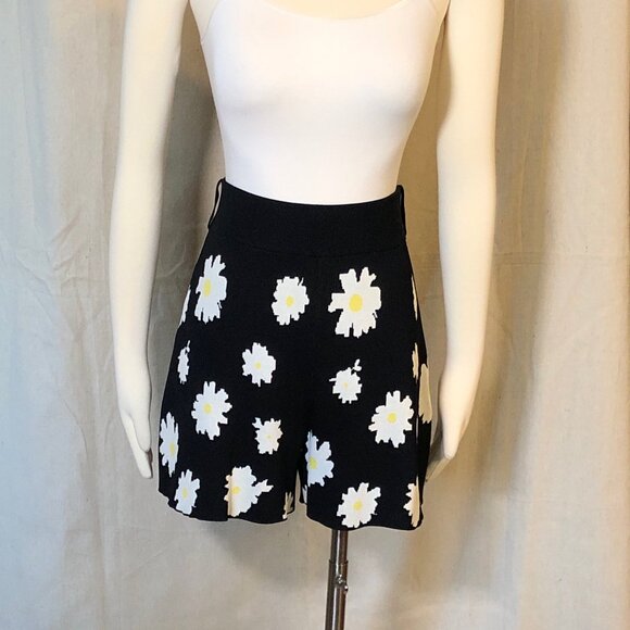 Maje Black Daisy Print Knit Shorts 1 / XS - Picture 4 of 11
